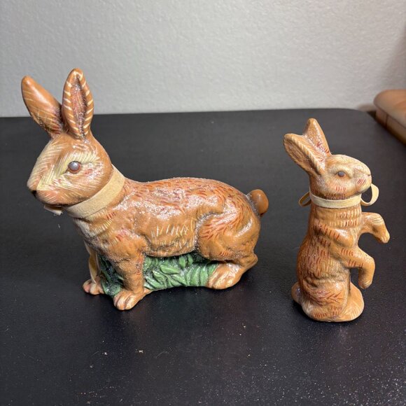 2 Vintage Hand Painted Lic. by brn Glitter Finish Whimsical Rabbits FARMHOUSE - Picture 4 of 10